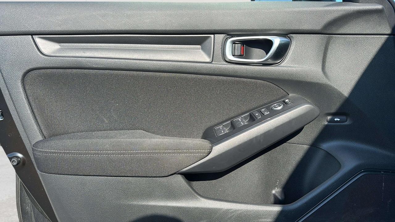 2026 Honda Civic Sport Photo