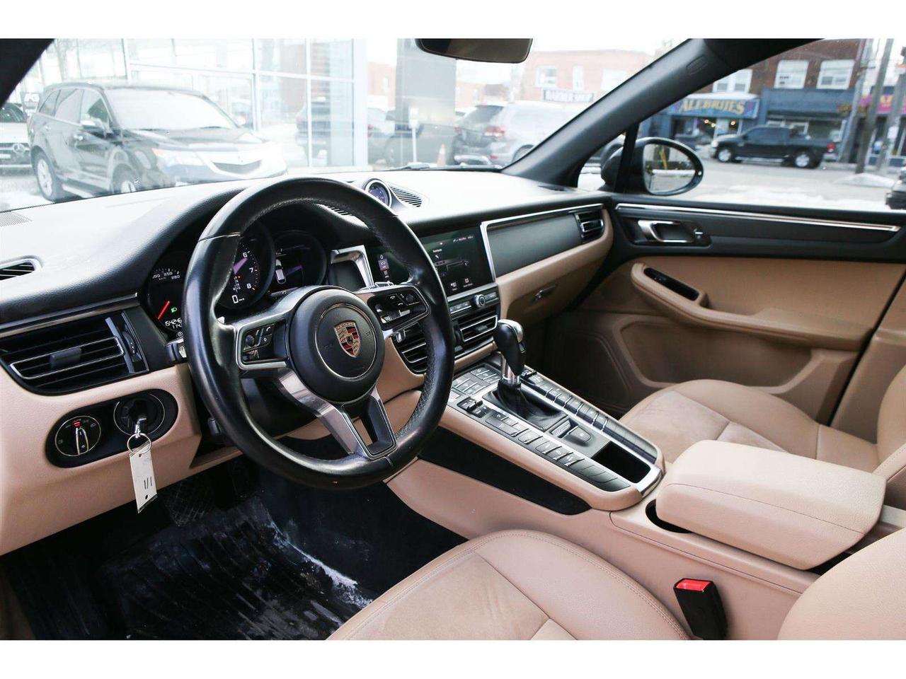 2020 Porsche Macan S   Porsche Leather Seats Chrono Sport   PDK Trans Photo