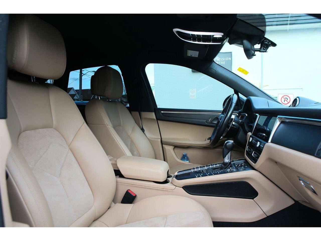 2020 Porsche Macan S   Porsche Leather Seats Chrono Sport   PDK Trans Photo