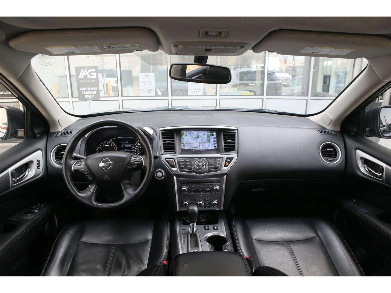 2020 Nissan Pathfinder SL 4WD Photo