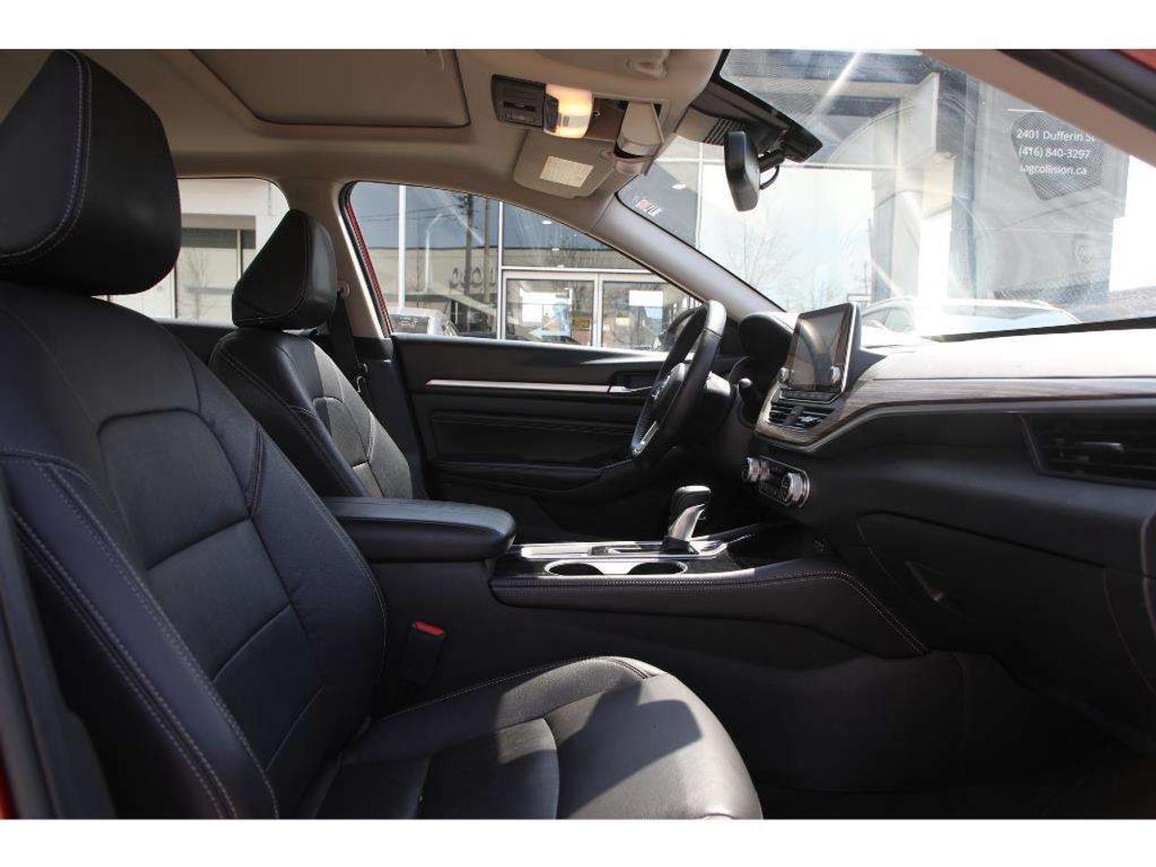 2022 Nissan Altima 2.5 Platinum AWD Photo
