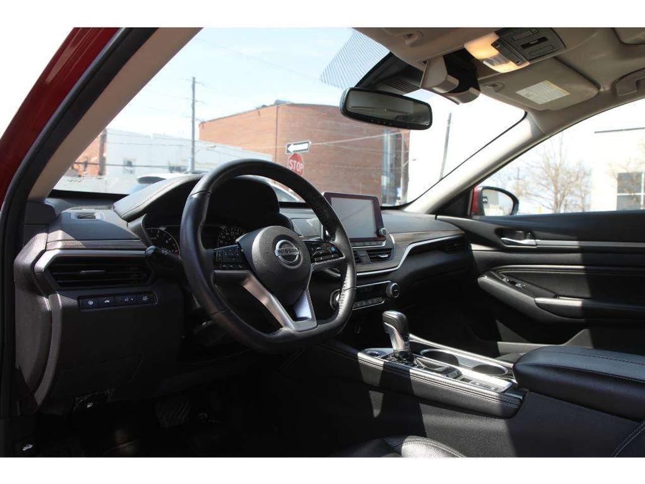 2022 Nissan Altima 2.5 Platinum AWD Photo