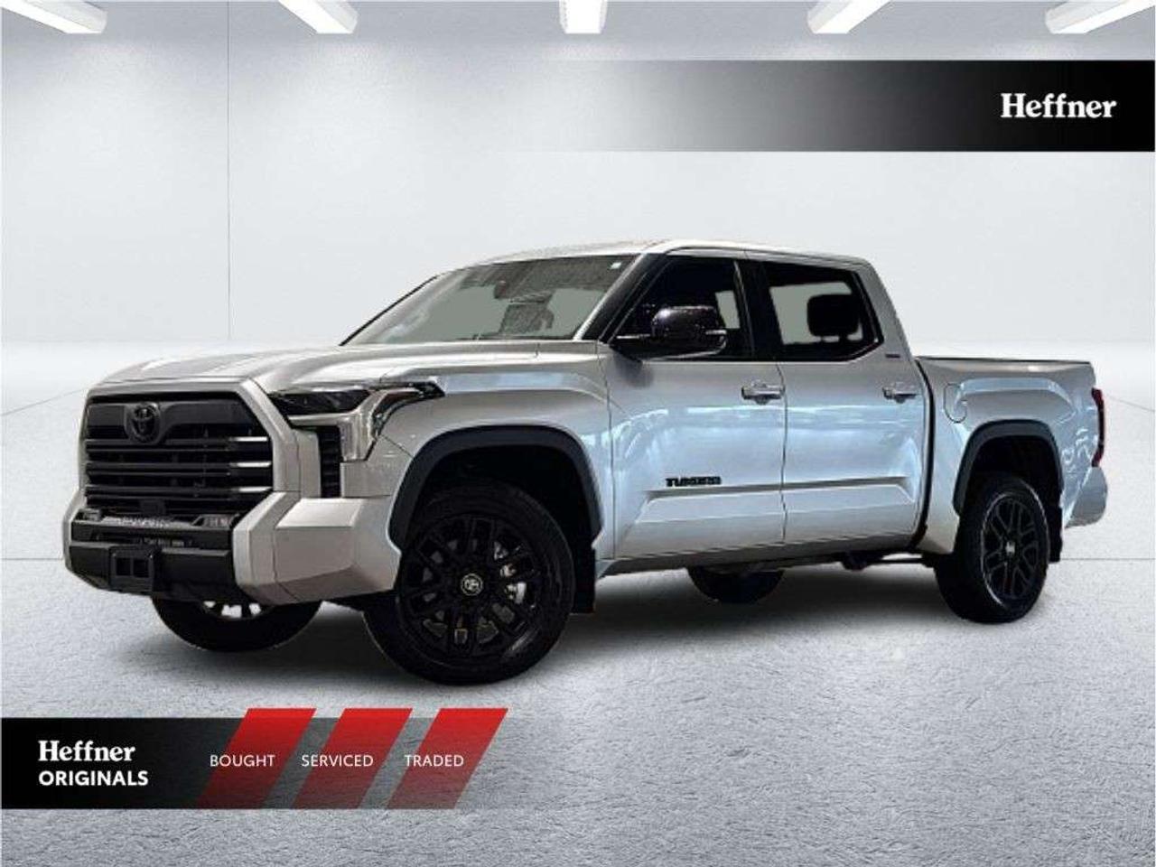 2026 Toyota Tundra 4X4 CrewMax Limited Photo0