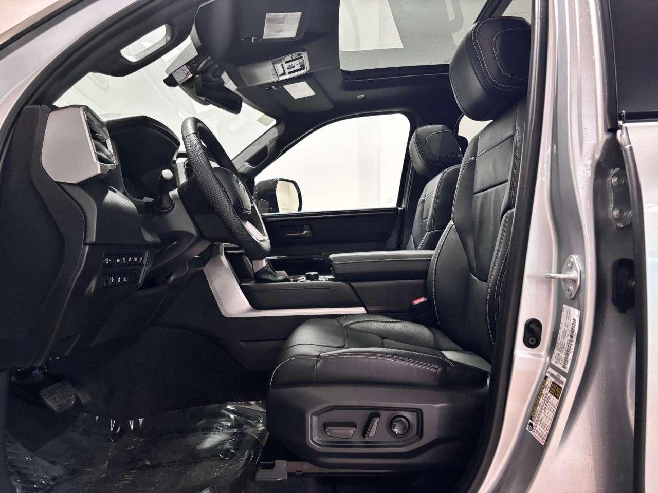 2026 Toyota Tundra 4X4 CrewMax Limited Photo