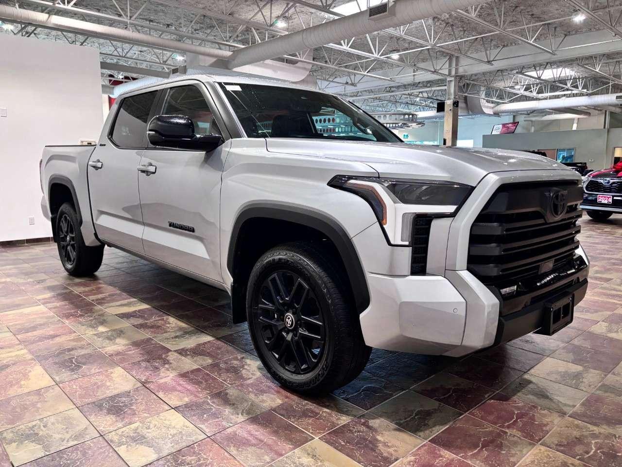 2026 Toyota Tundra 4X4 CrewMax Limited Photo