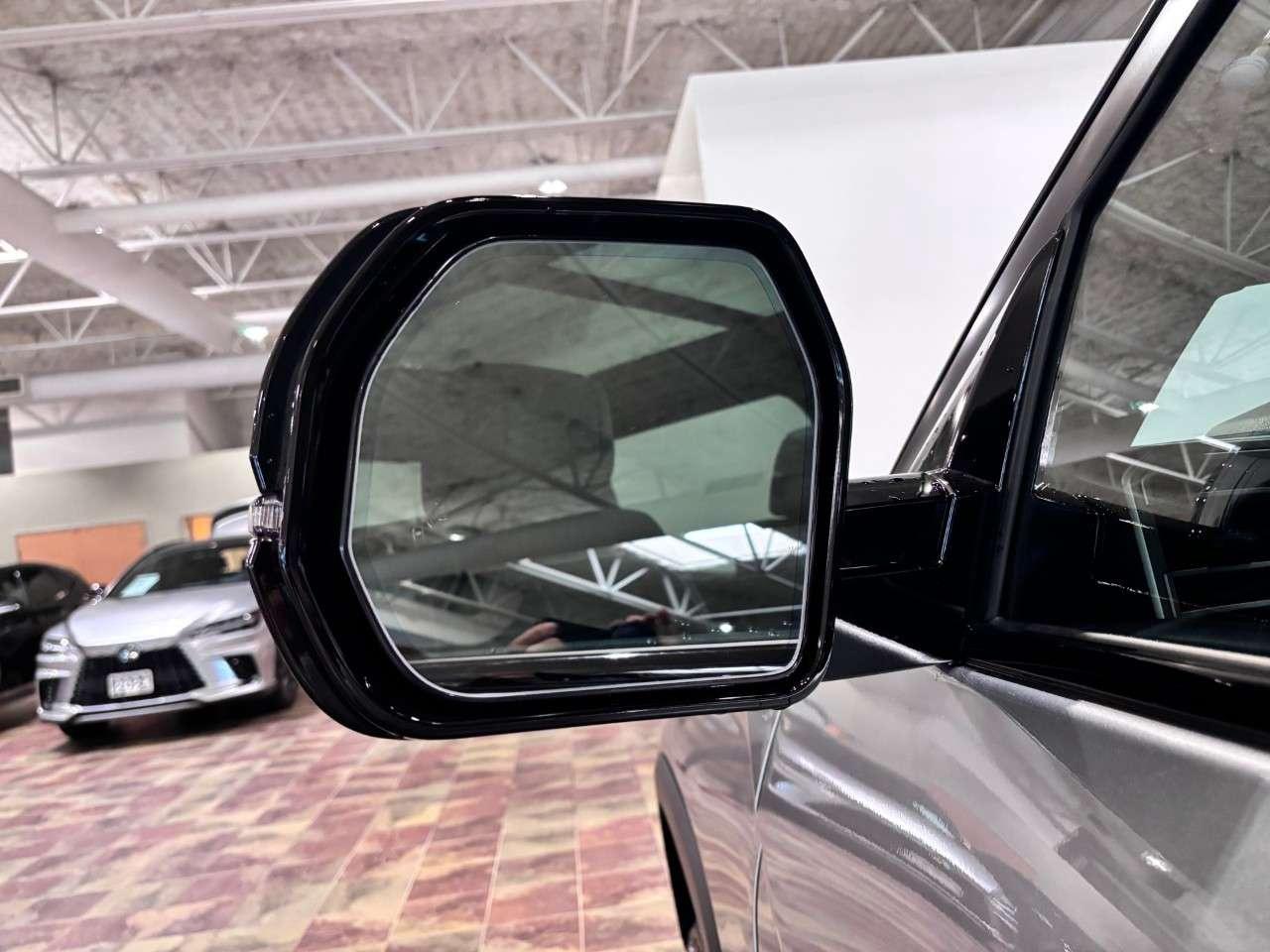 2026 Toyota Tundra 4X4 CrewMax Limited Photo