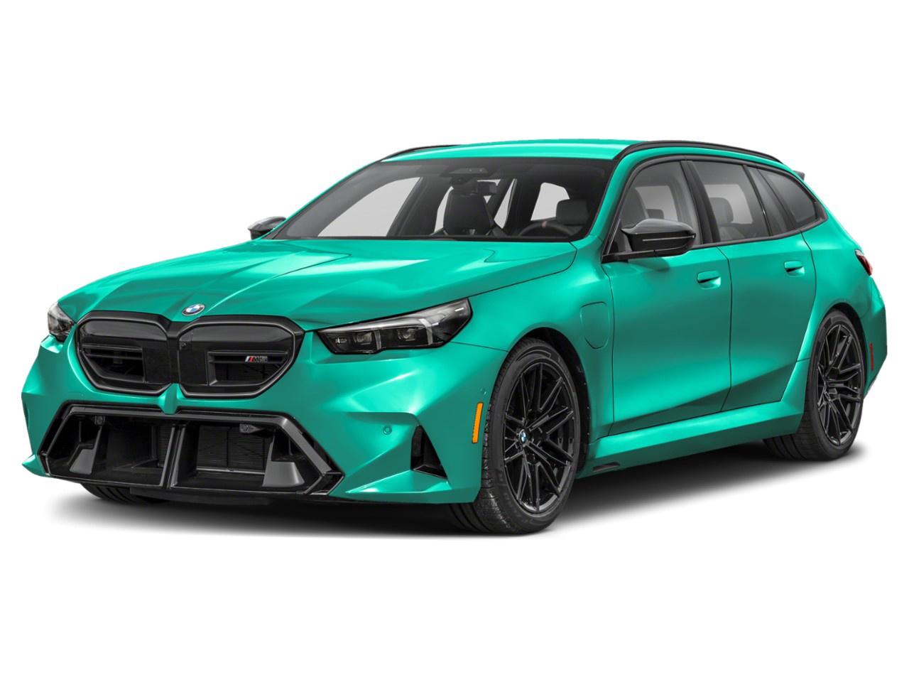 2027 BMW M5 M5 Touring Photo0