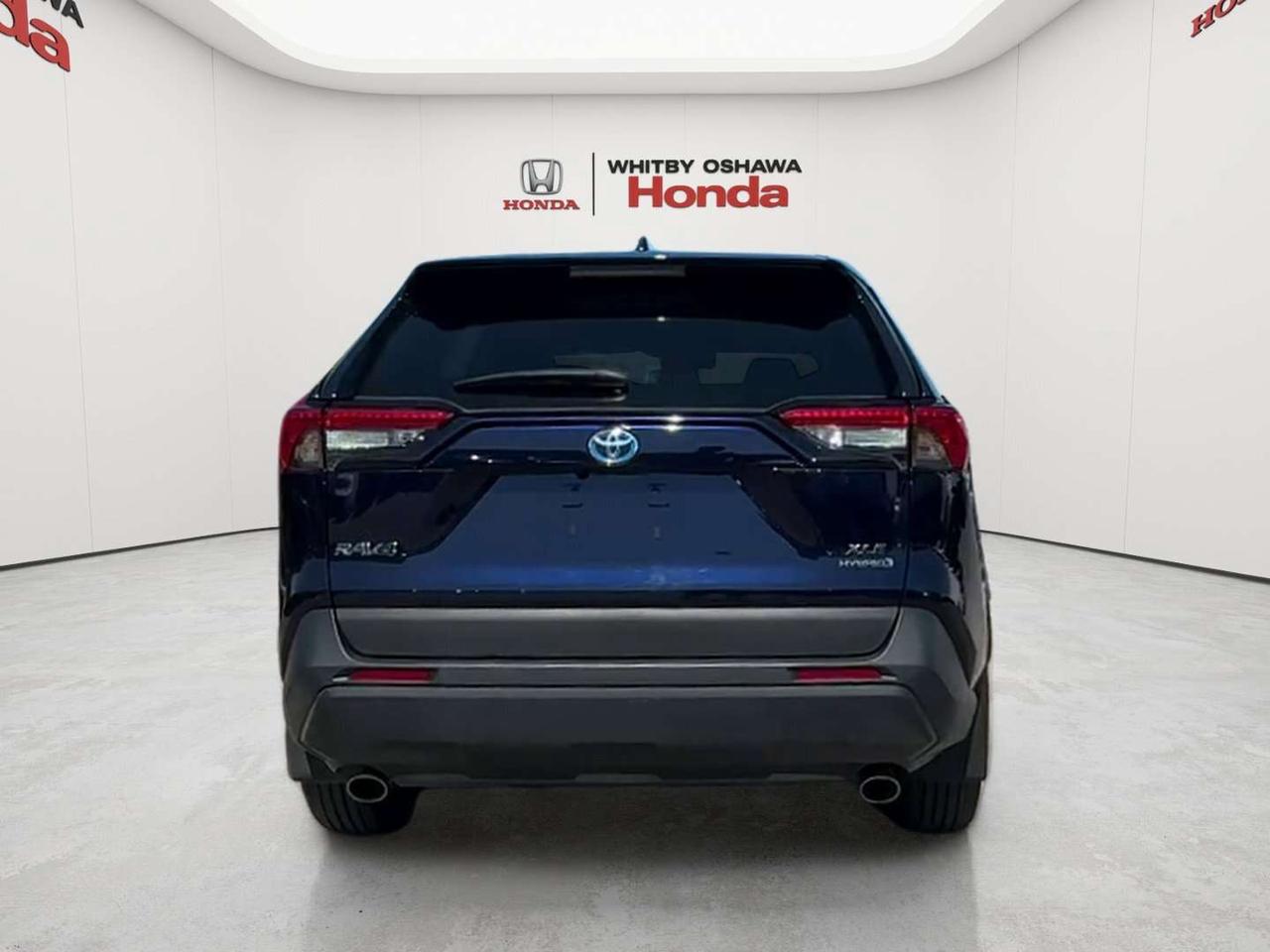 2023 Toyota RAV4 XLE Photo