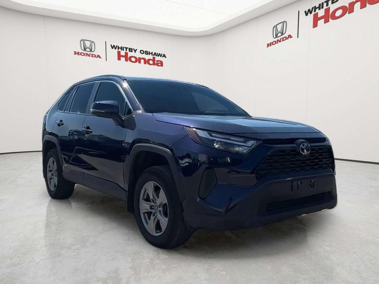 2023 Toyota RAV4 XLE Photo