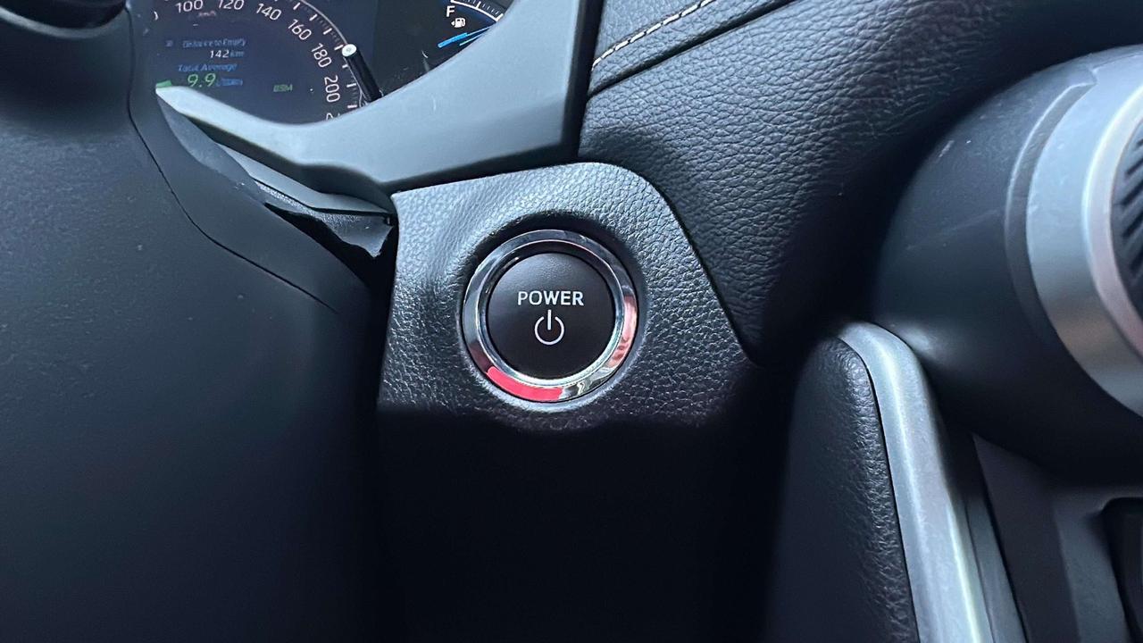 2023 Toyota RAV4 XLE Photo