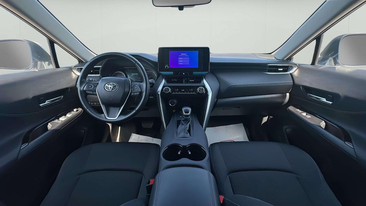 2023 Toyota Venza  Photo