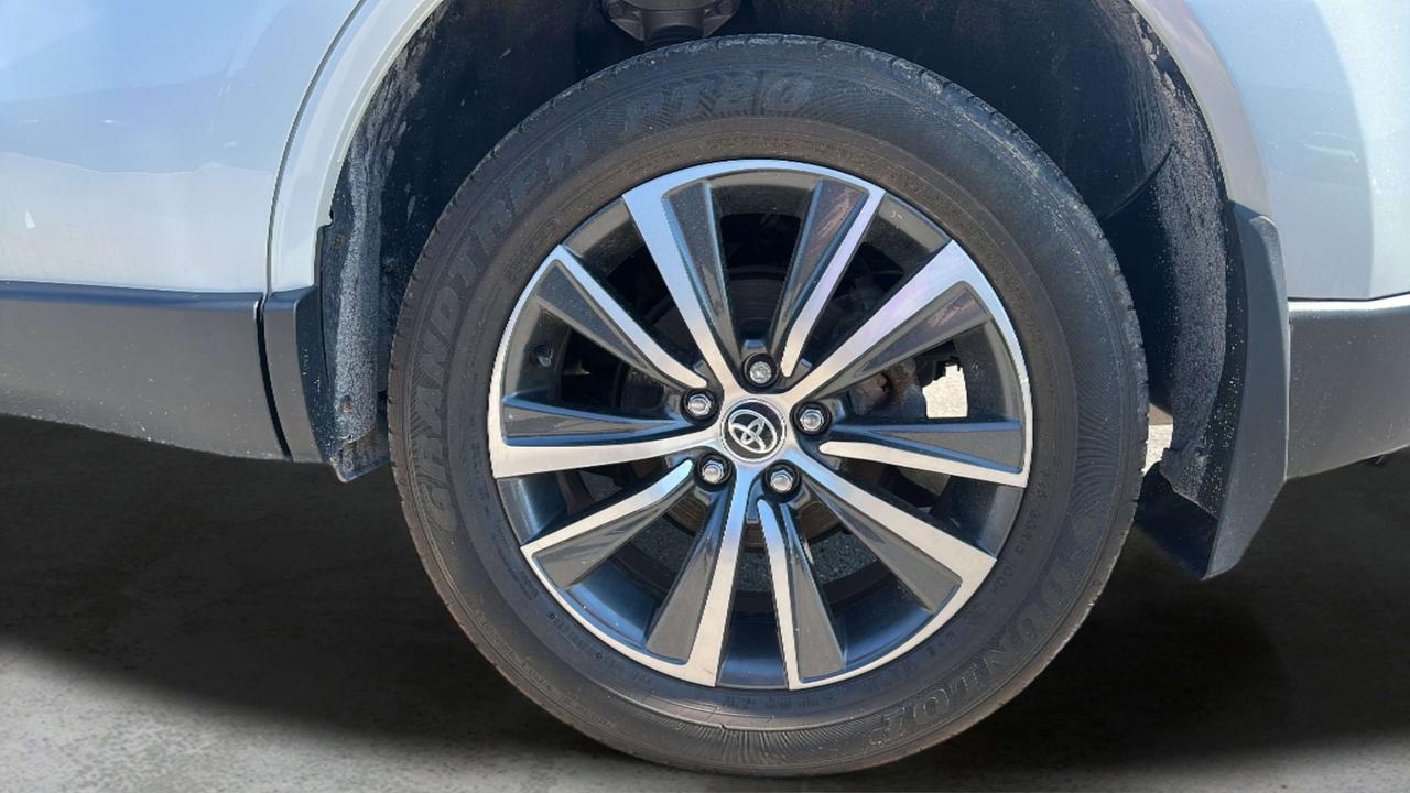 2023 Toyota Venza  Photo