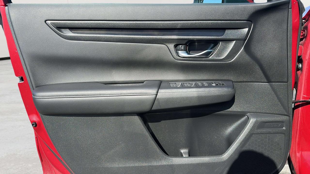 2026 Honda CR-V LX Photo