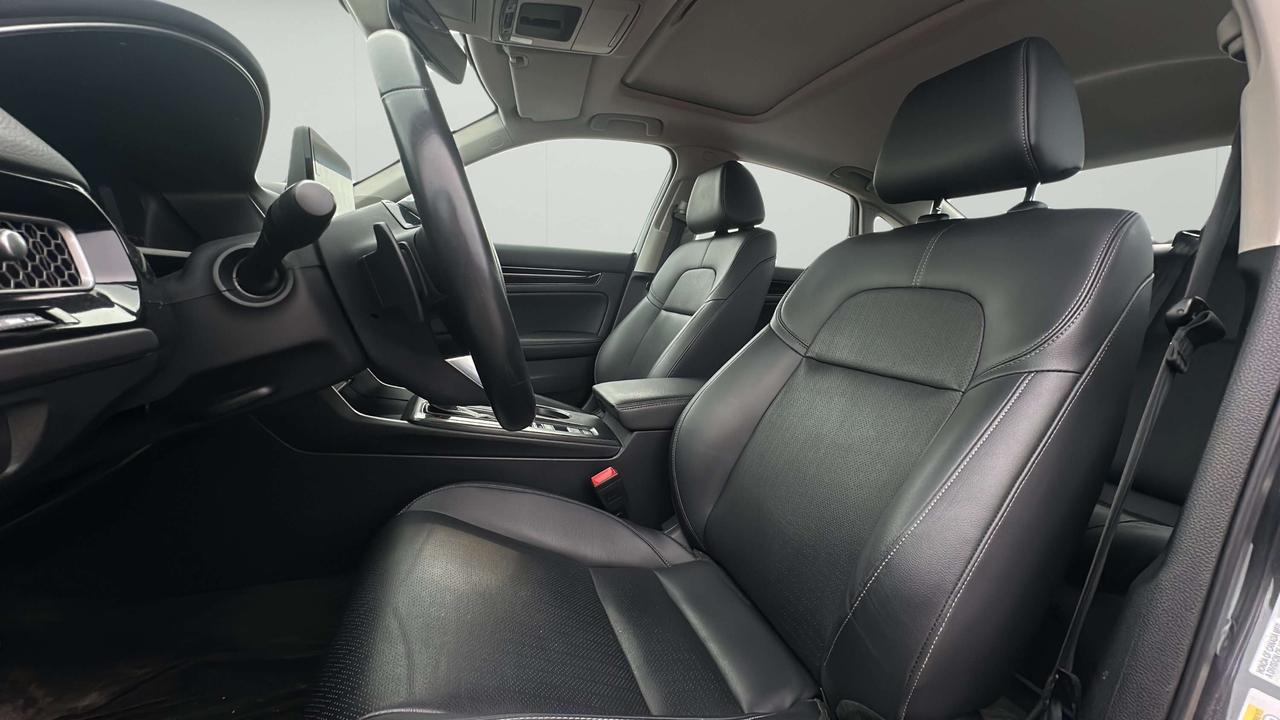 2024 Honda Civic Touring Photo