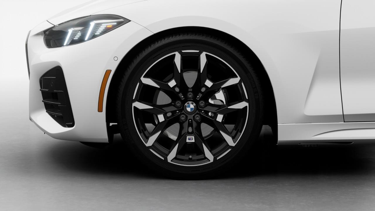 2027 BMW 430 i xDrive 2dr All-Wheel Drive Coupe Photo