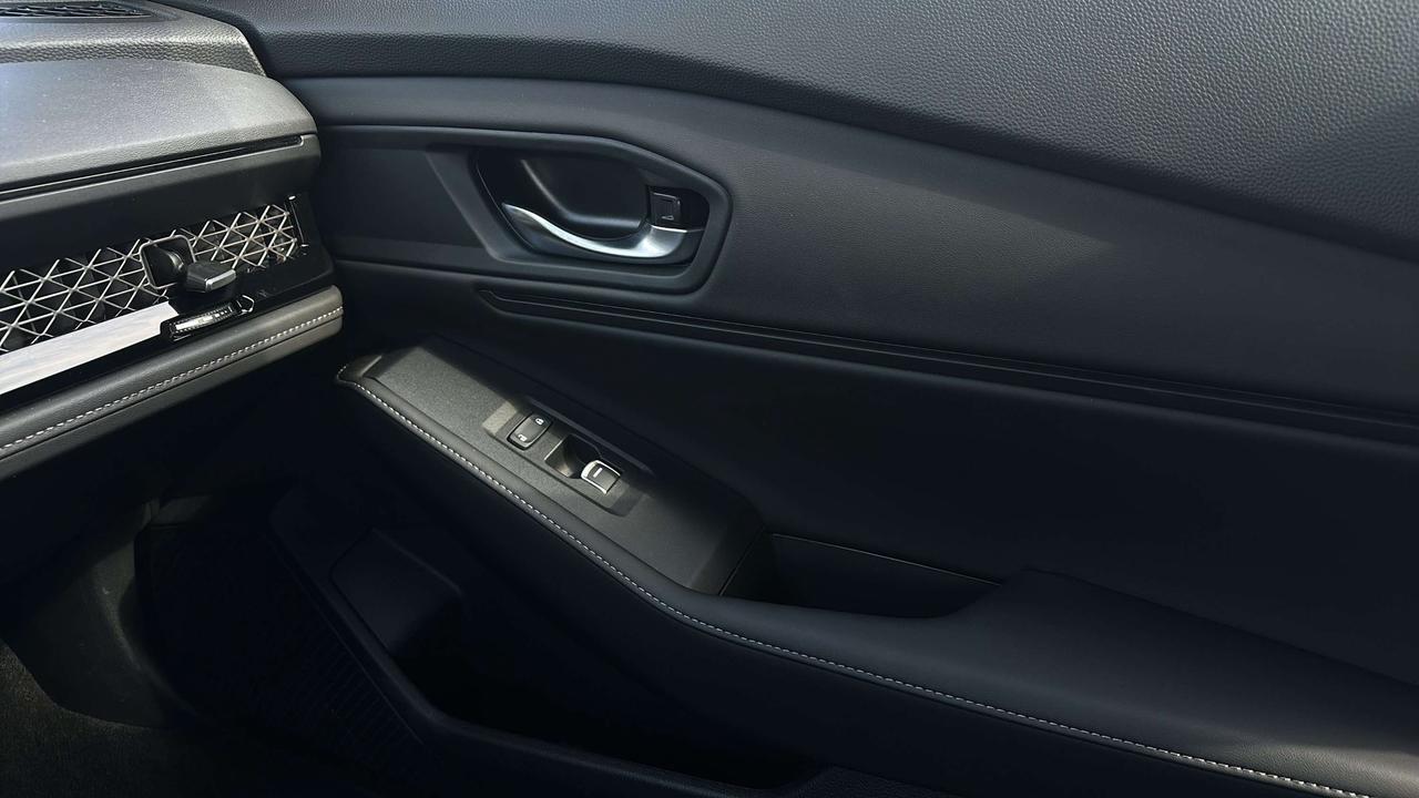2025 Honda Accord Sport-L Photo