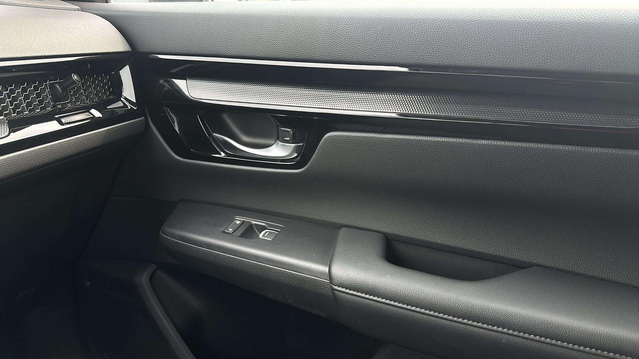 2024 Honda CR-V Sport Photo
