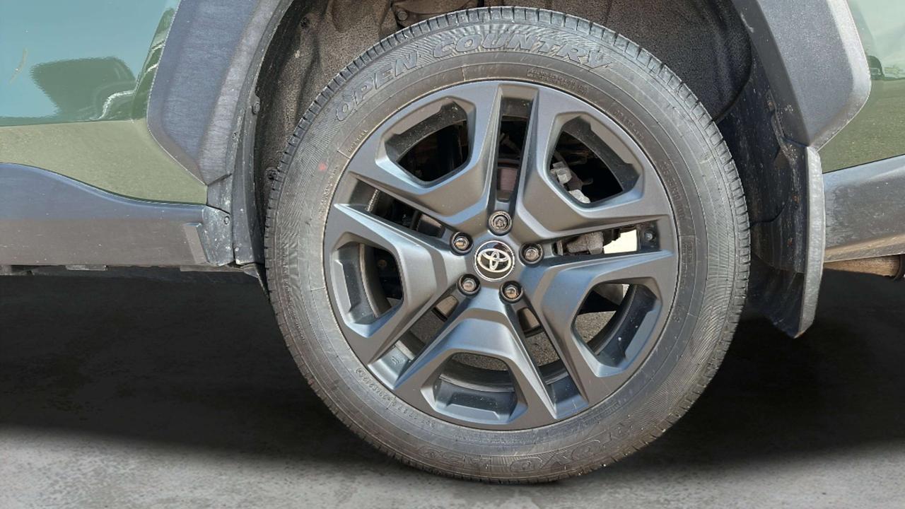 2025 Toyota RAV4 TRAIL Photo