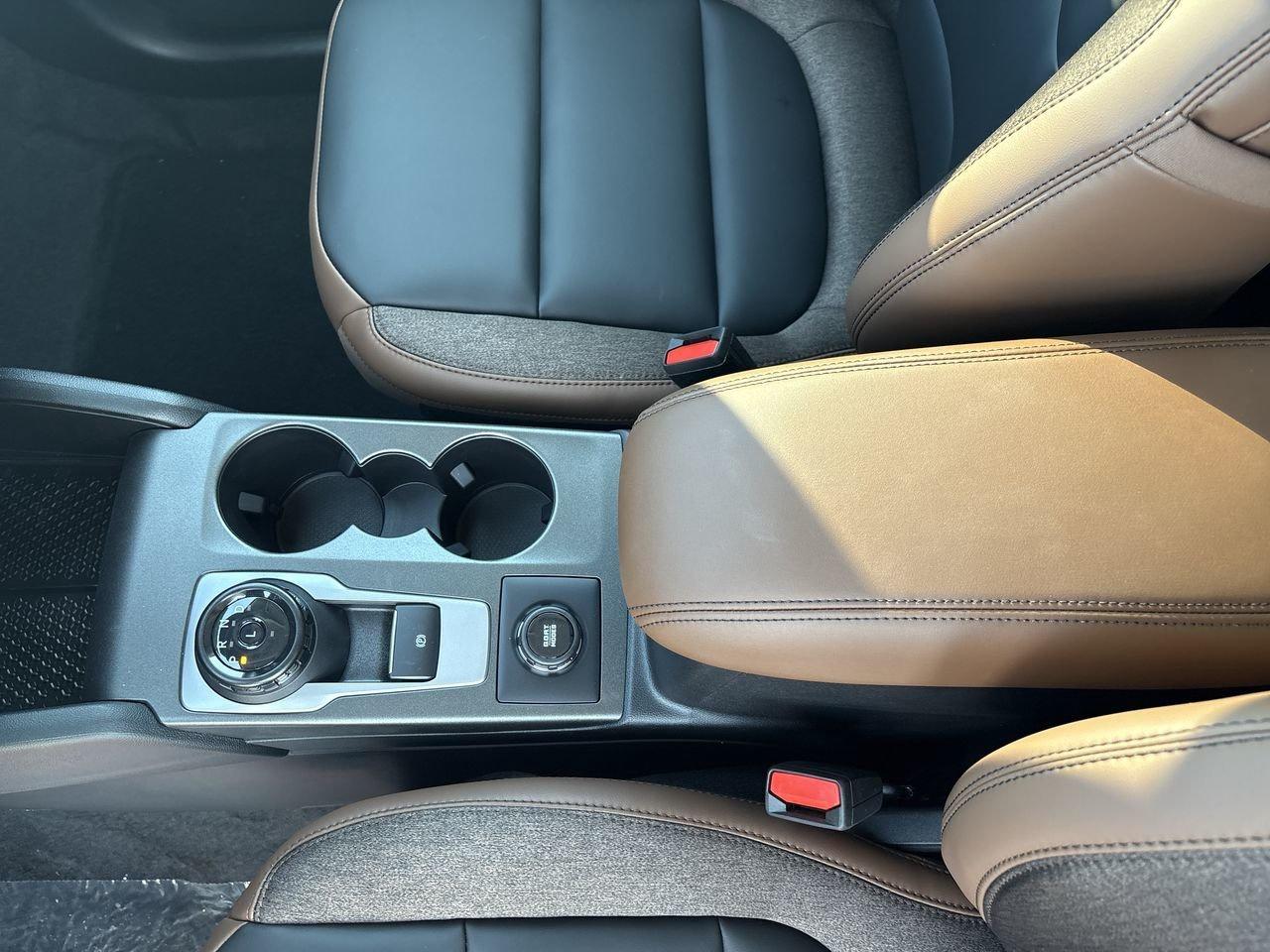 2026 Ford Bronco Sport Outer Banks Photo