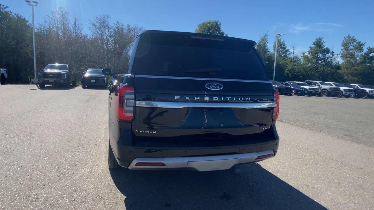 2022 Ford Expedition Platinum Max Photo