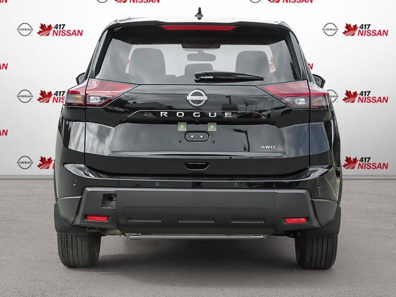2026 Nissan Rogue SV MOONROOF Photo