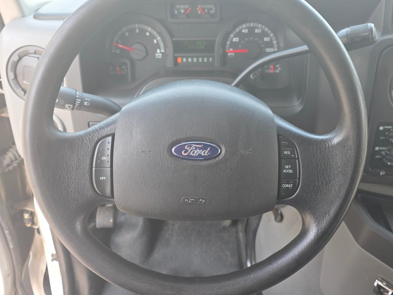 2010 Ford Econoline E450 *FULLY FINISHED BUS DRIVE AWAY TODAY* Photo
