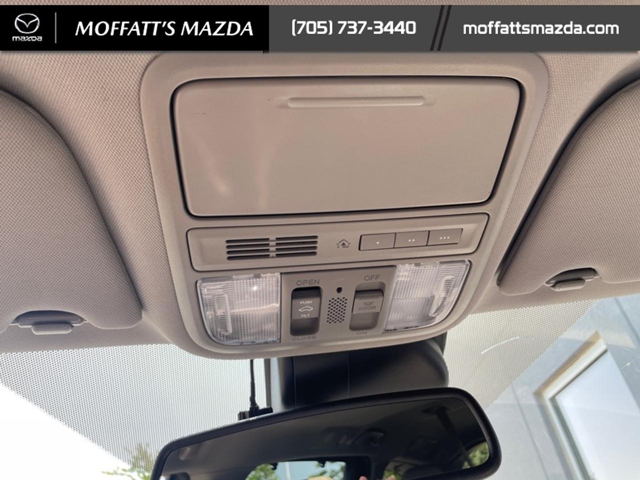 2017 Honda Odyssey EX-L Photo
