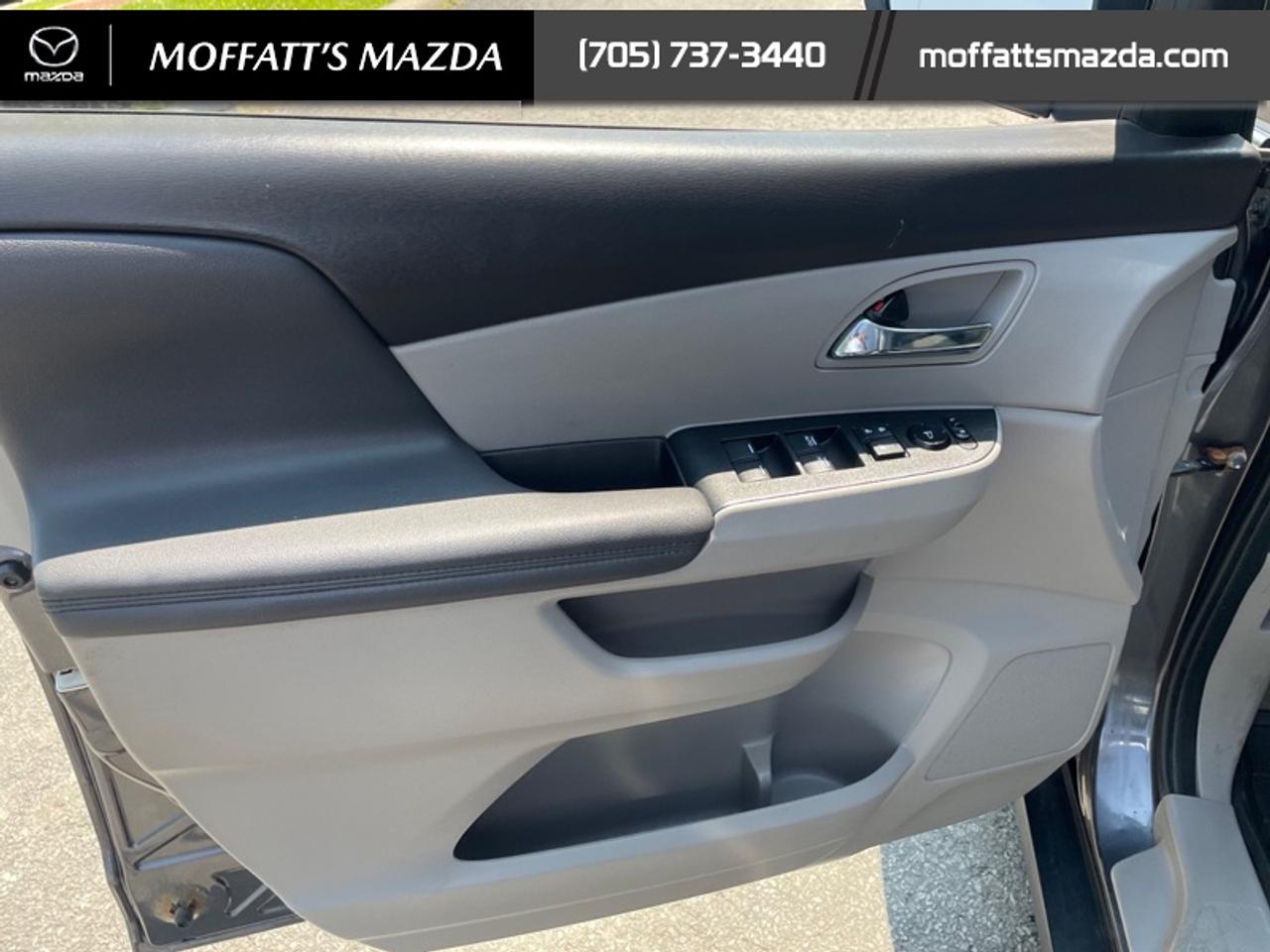 2017 Honda Odyssey EX-L Photo