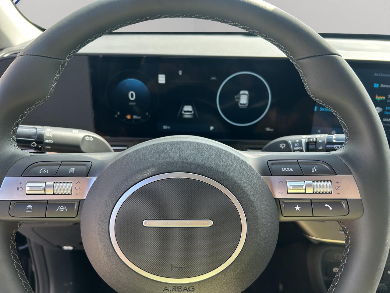 2027 Hyundai KONA LUXURY Photo