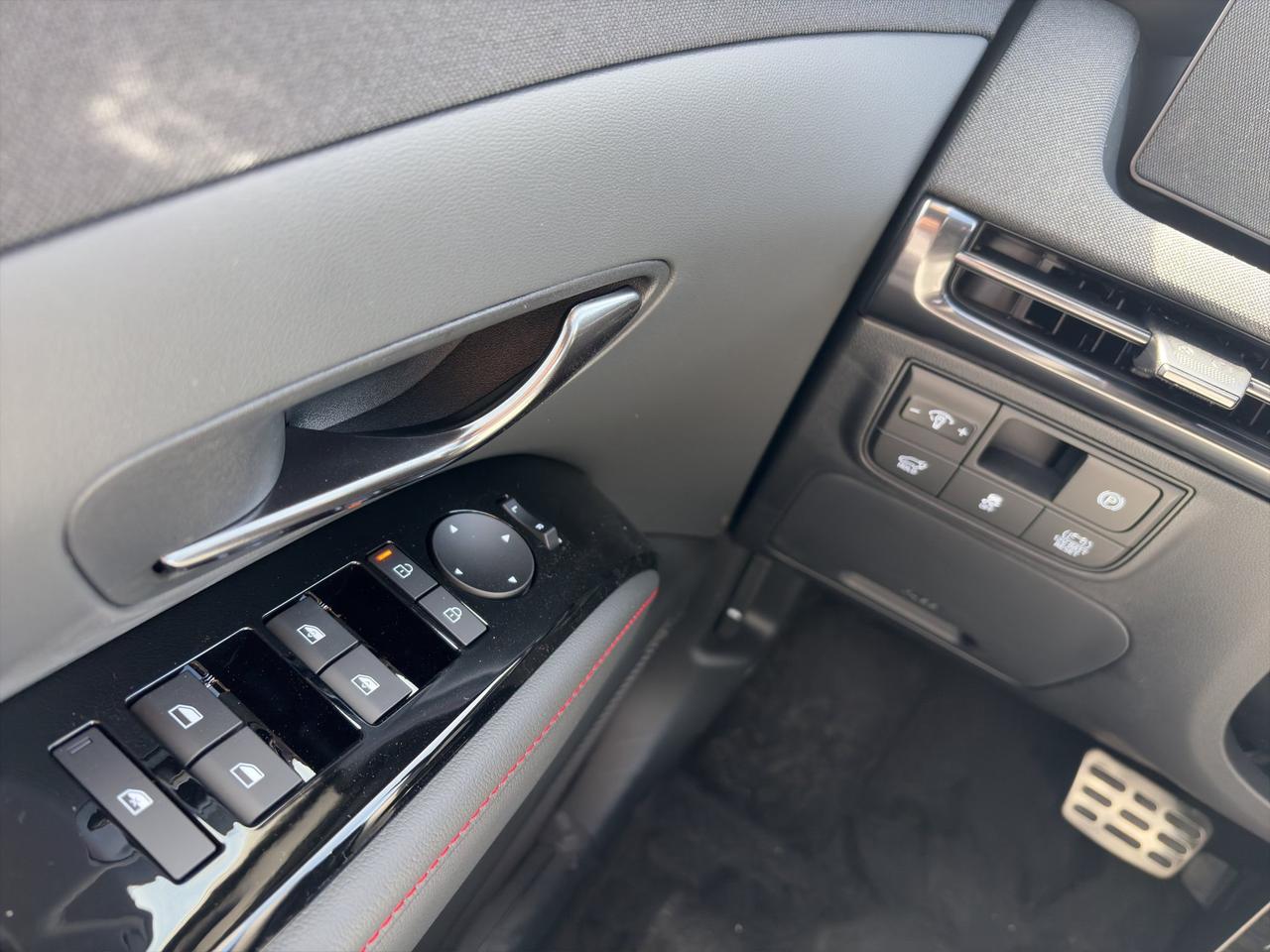 2026 Hyundai Tucson Hybrid N-LINE Photo