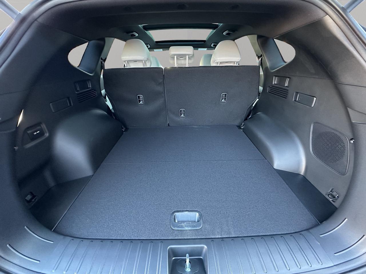 2026 Hyundai Tucson Hybrid Ultimate Photo