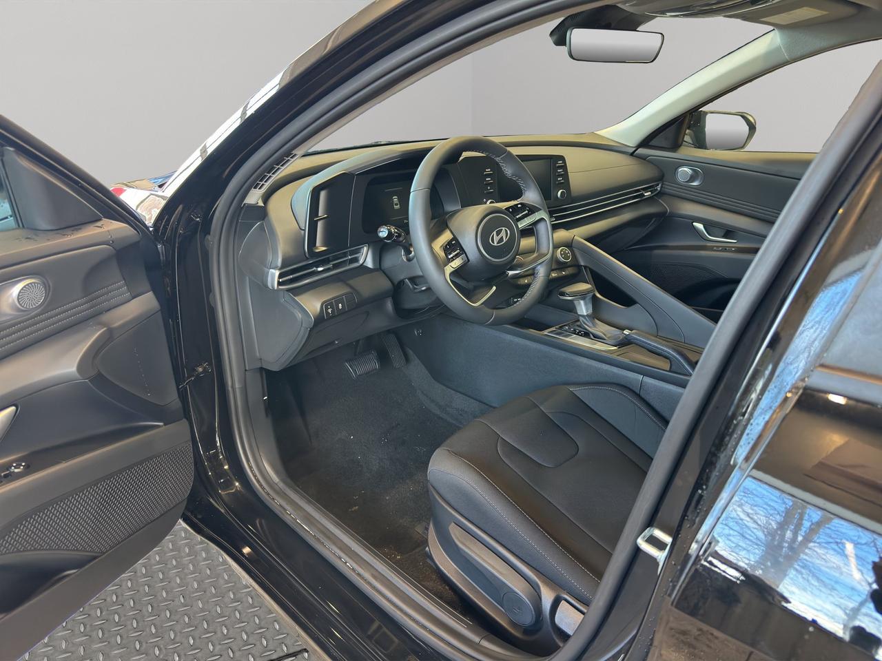 2026 Hyundai Elantra Preferred Photo