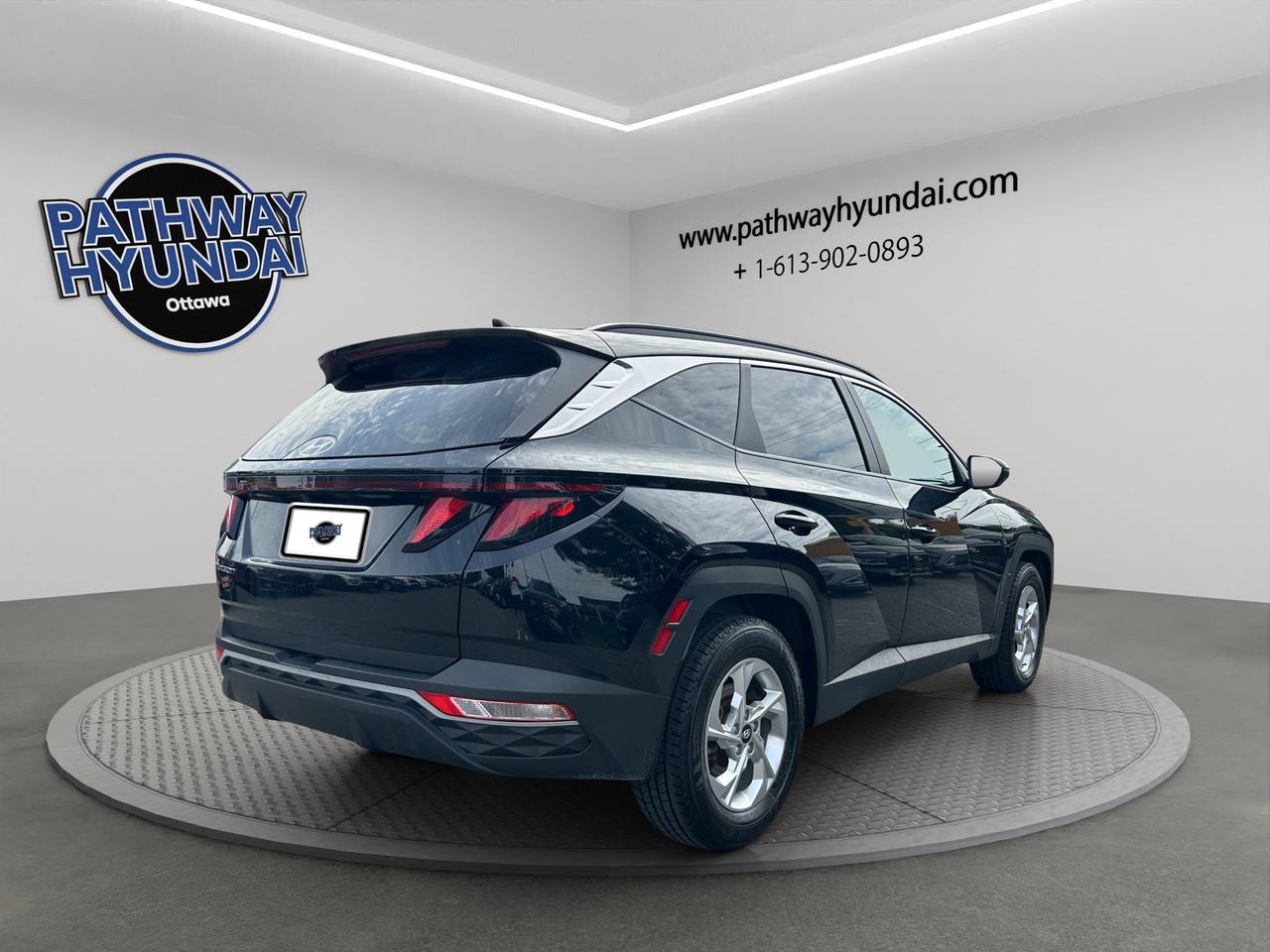 2023 Hyundai Tucson Preferred | Blind Spot Monitoring | Front Collision Mitigation | Lane Departure Warning Photo