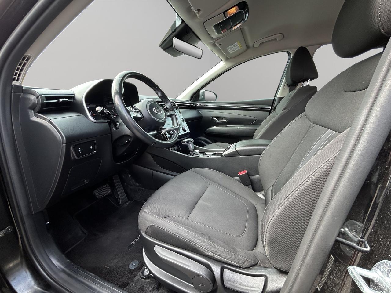 2023 Hyundai Tucson Preferred | Blind Spot Monitoring | Front Collision Mitigation | Lane Departure Warning Photo