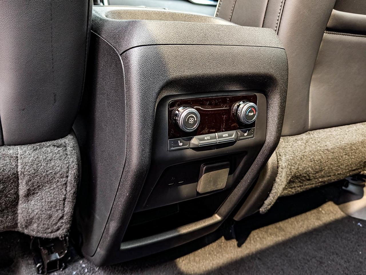 2027 GMC Acadia Denali Photo
