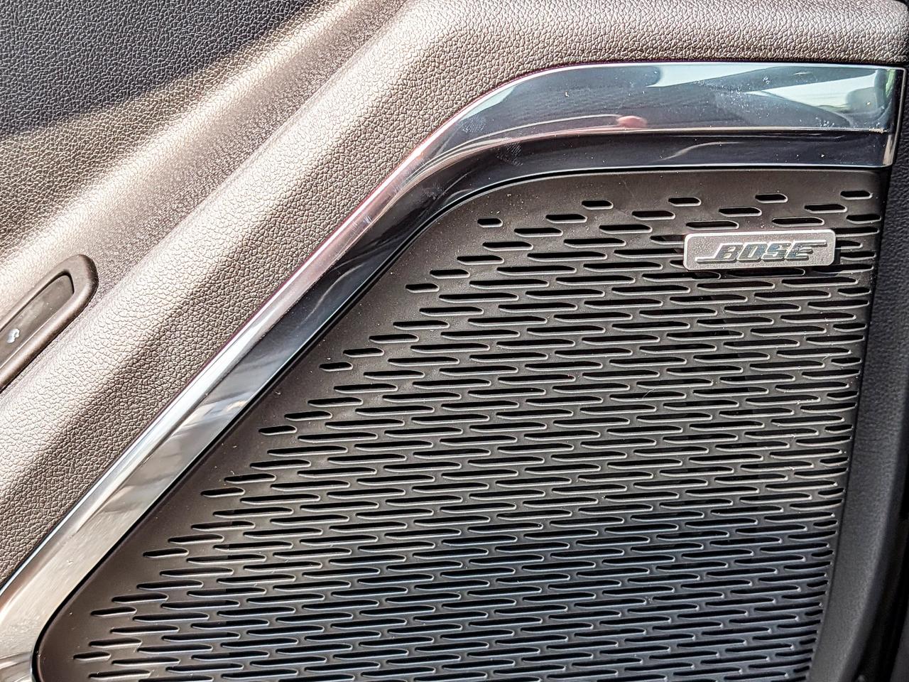 2027 GMC Acadia Denali Photo