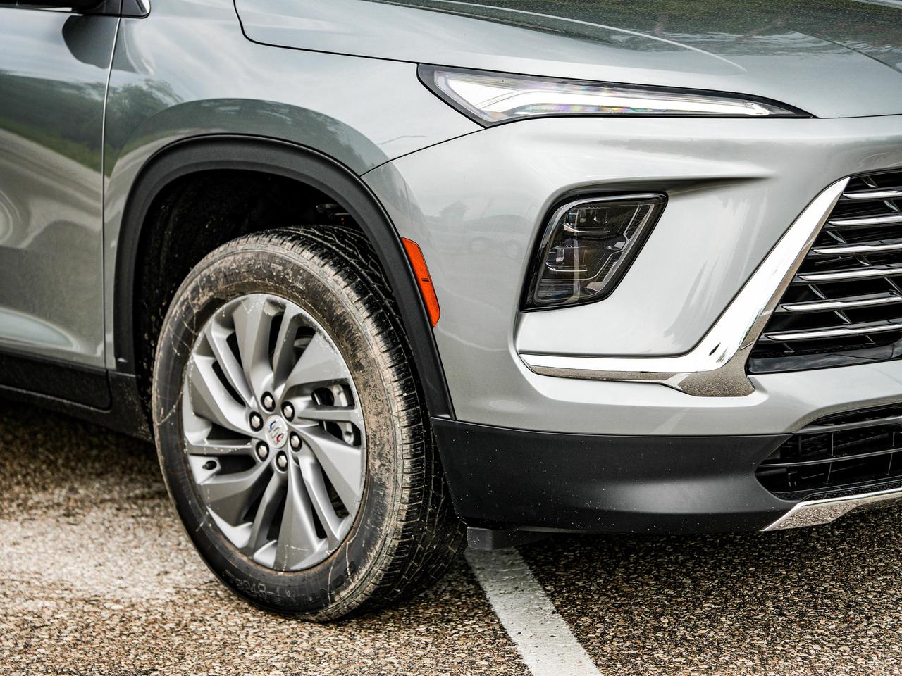 2027 Buick Enclave Preferred Photo