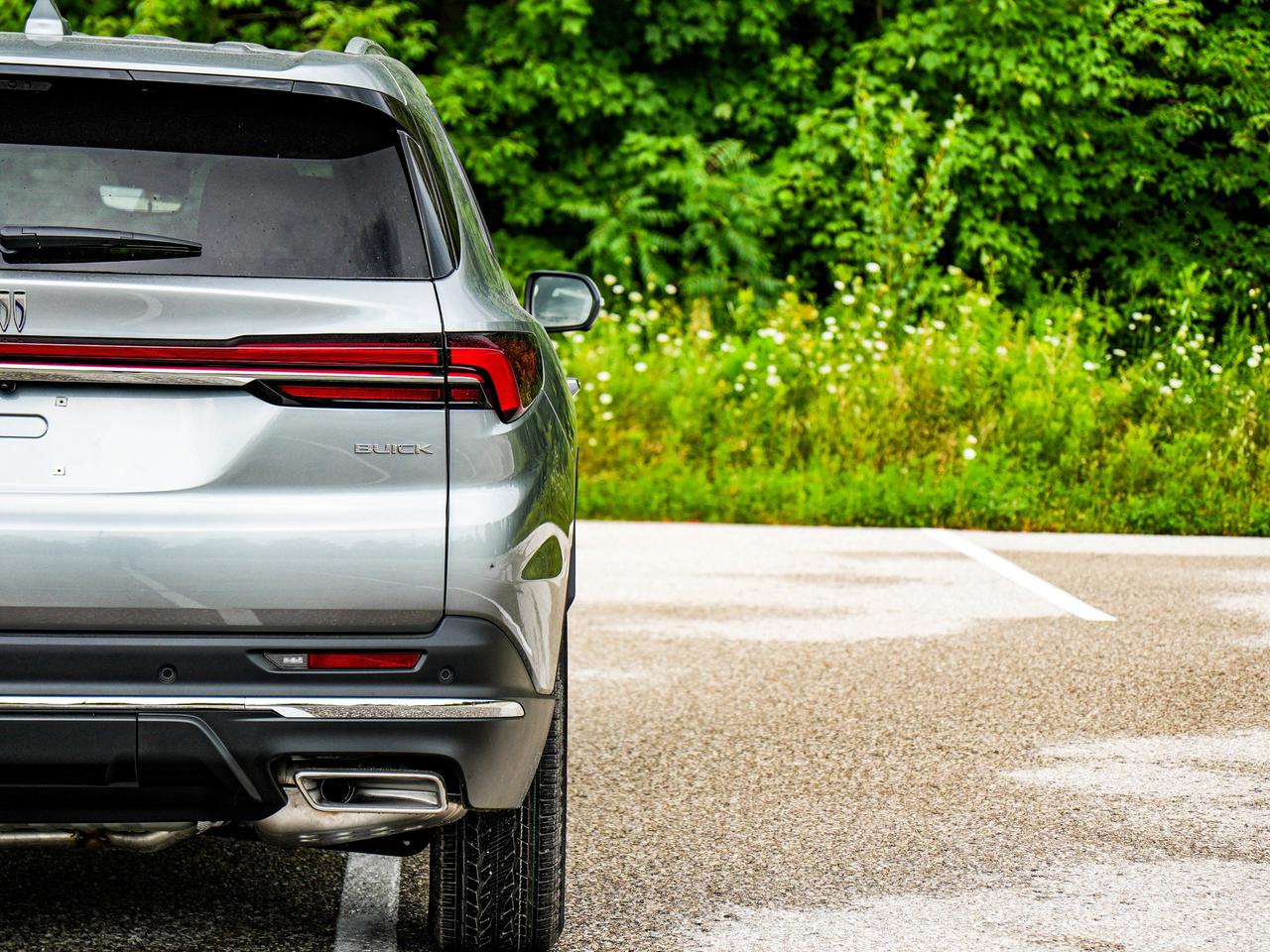 2027 Buick Enclave Preferred Photo