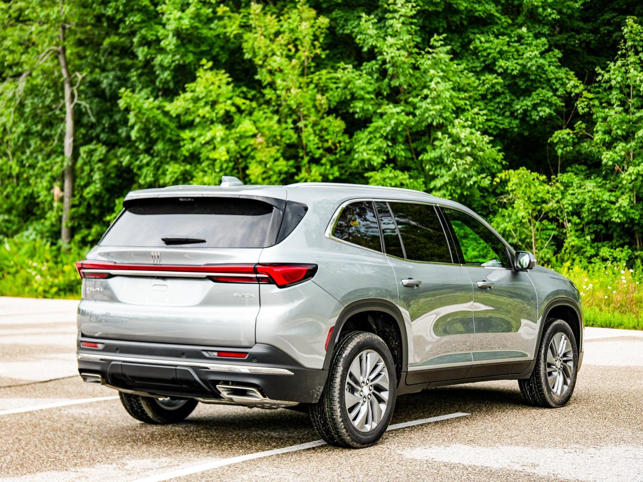 2027 Buick Enclave Preferred Photo