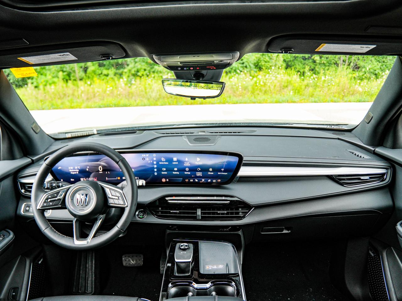 2027 Buick Enclave Preferred Photo