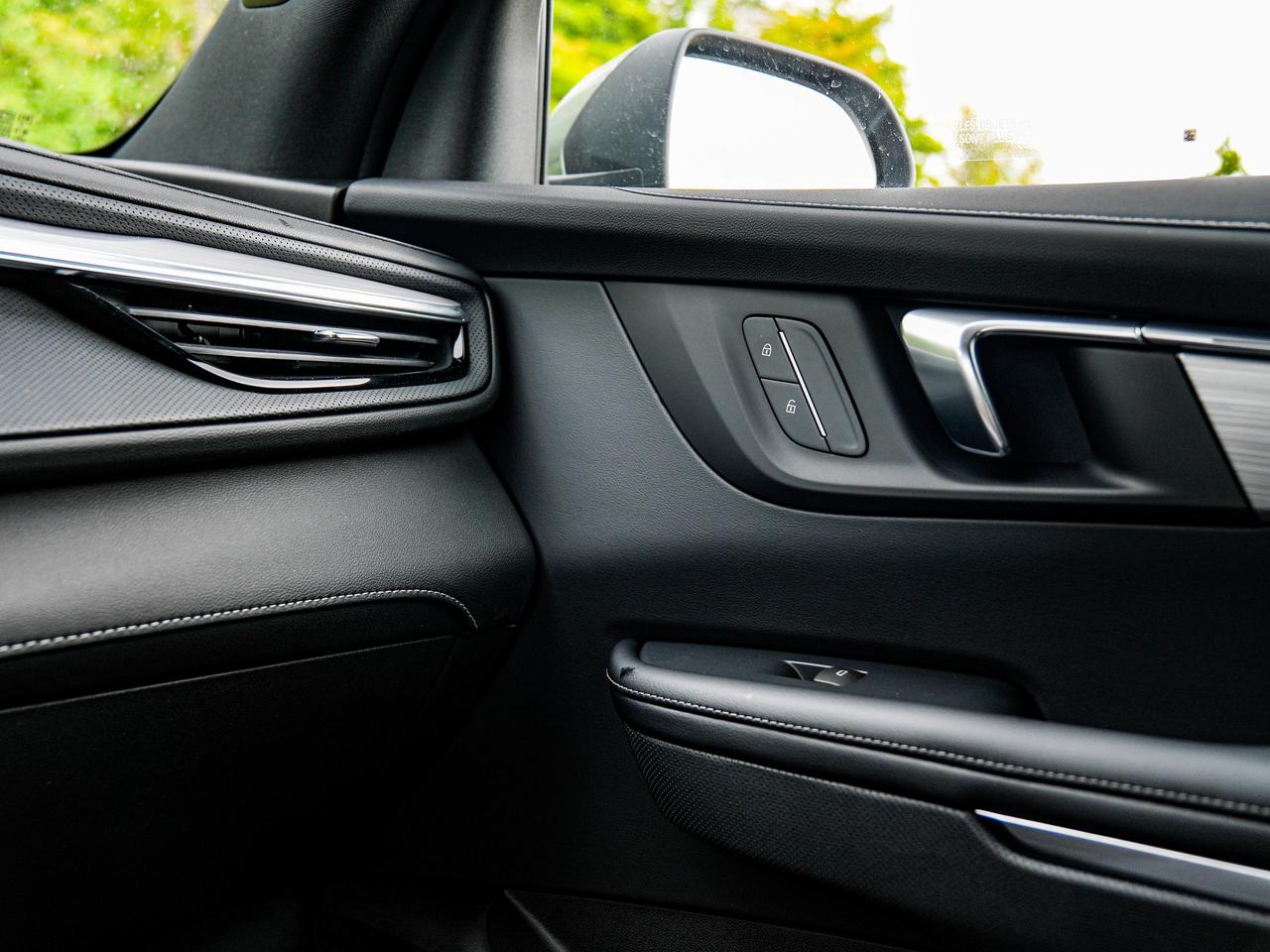 2027 Buick Enclave Preferred Photo