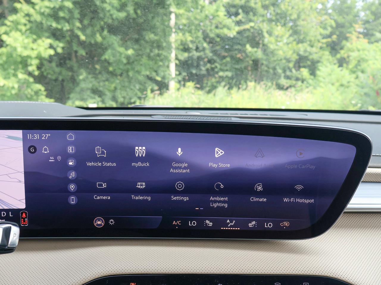 2027 Buick Enclave Preferred Photo