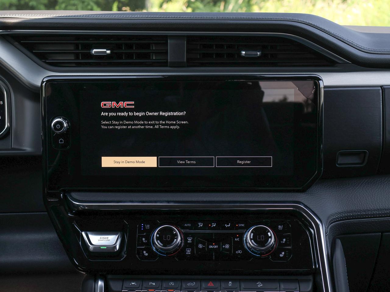 2026 GMC Sierra 1500 Denali Photo