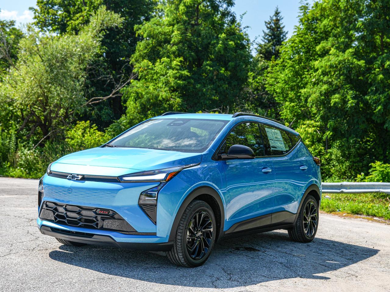2027 Chevrolet Bolt RS Photo