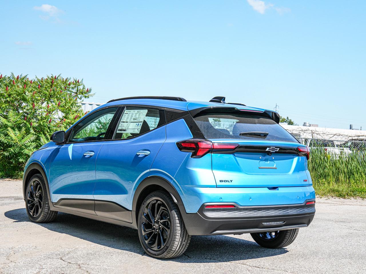 2027 Chevrolet Bolt RS Photo