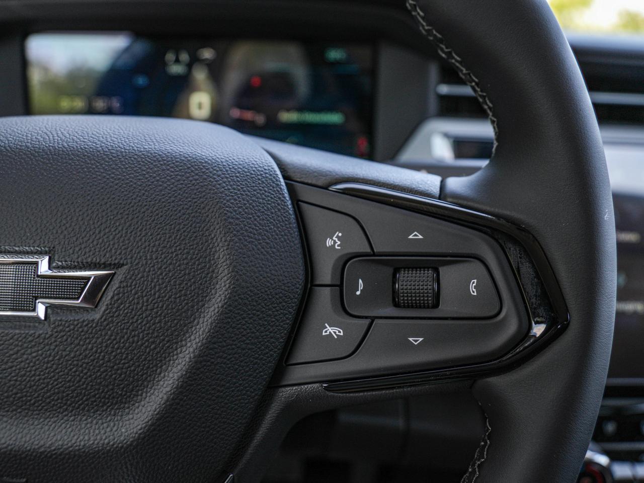 2027 Chevrolet Bolt RS Photo