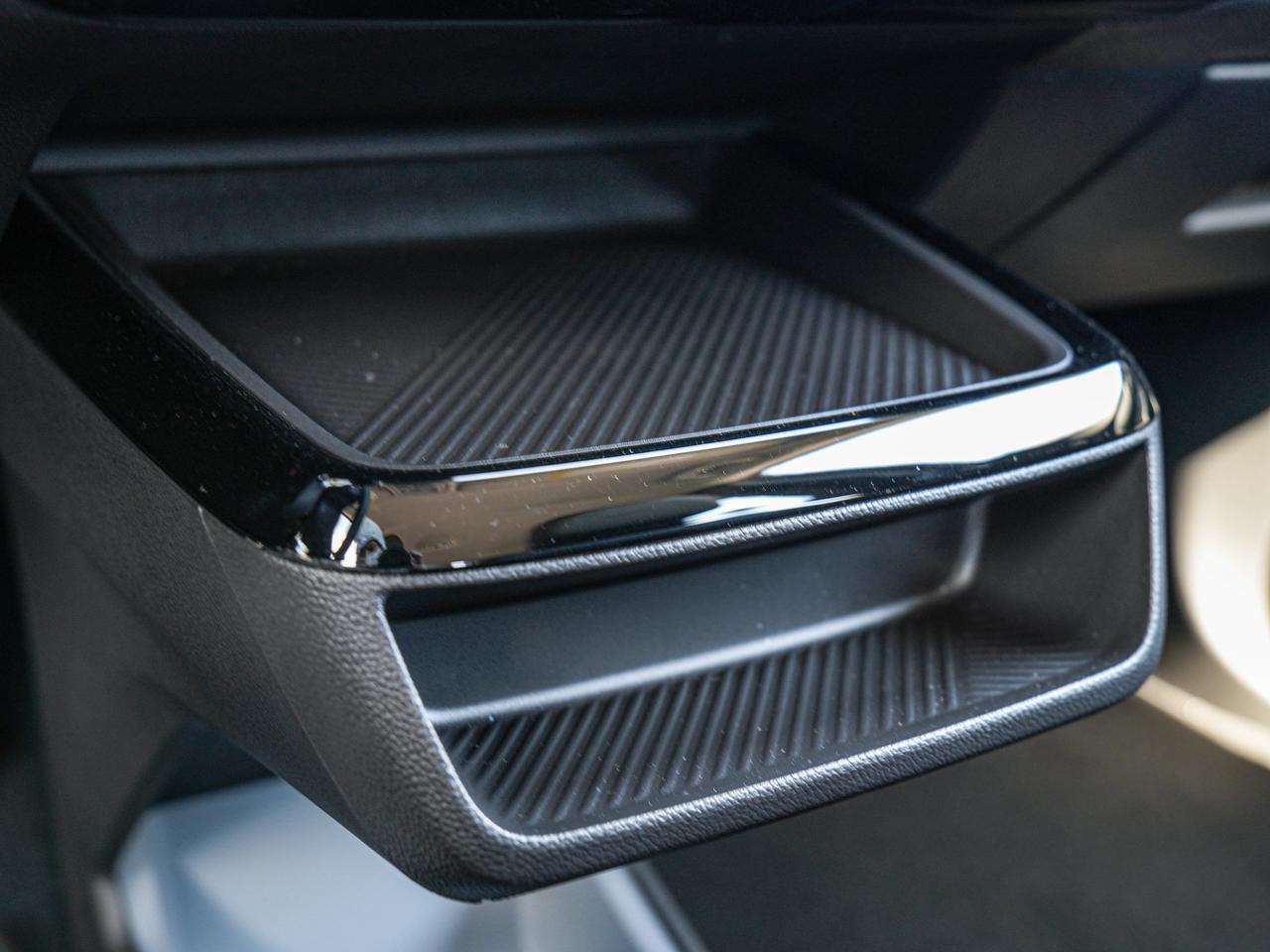 2027 Chevrolet Bolt RS Photo