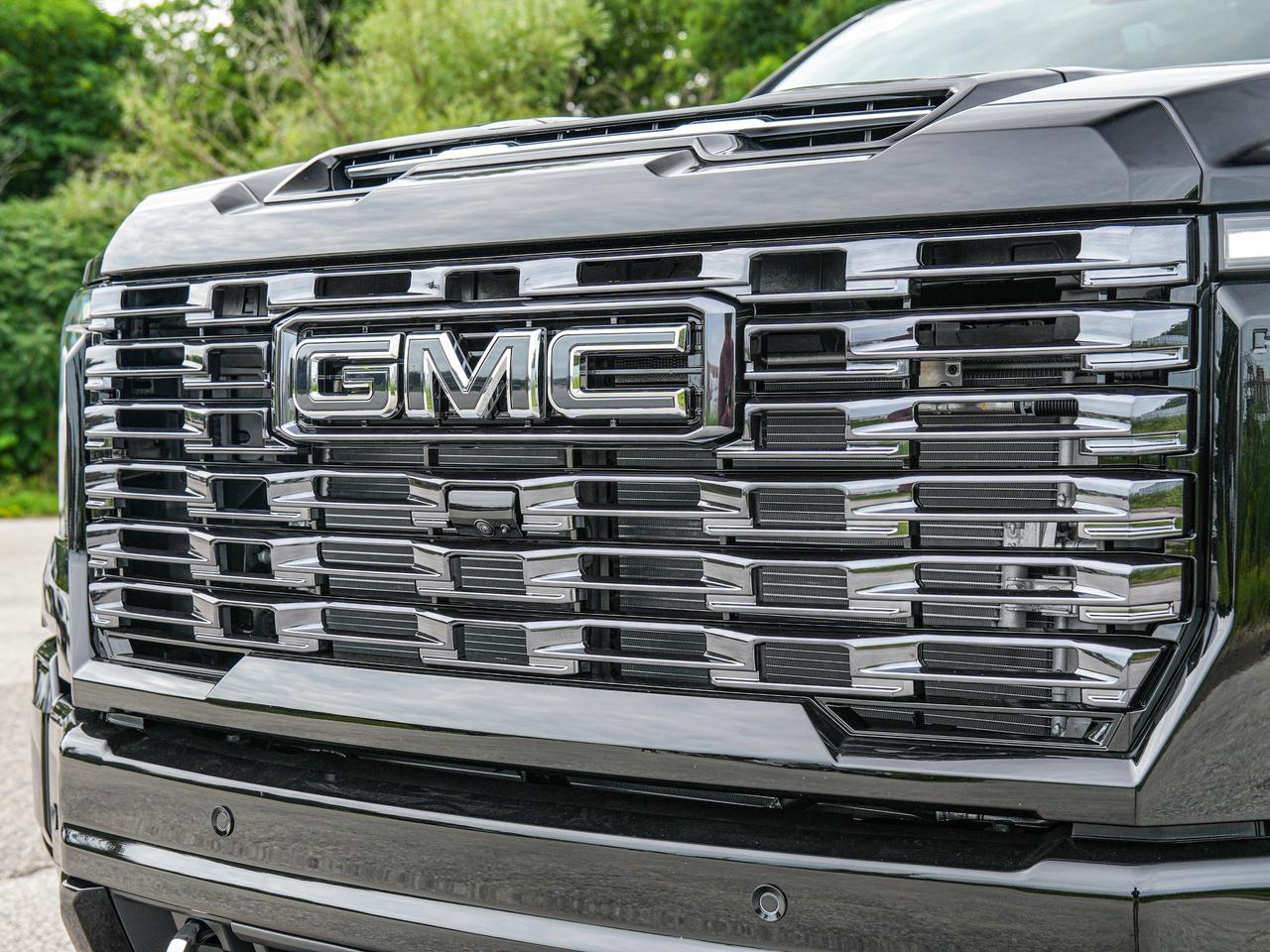 2026 GMC SIERRA 2500HD Denali Ultimate Photo