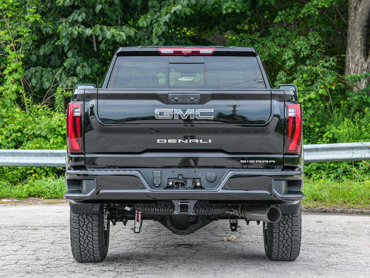2026 GMC SIERRA 2500HD Denali Ultimate Photo