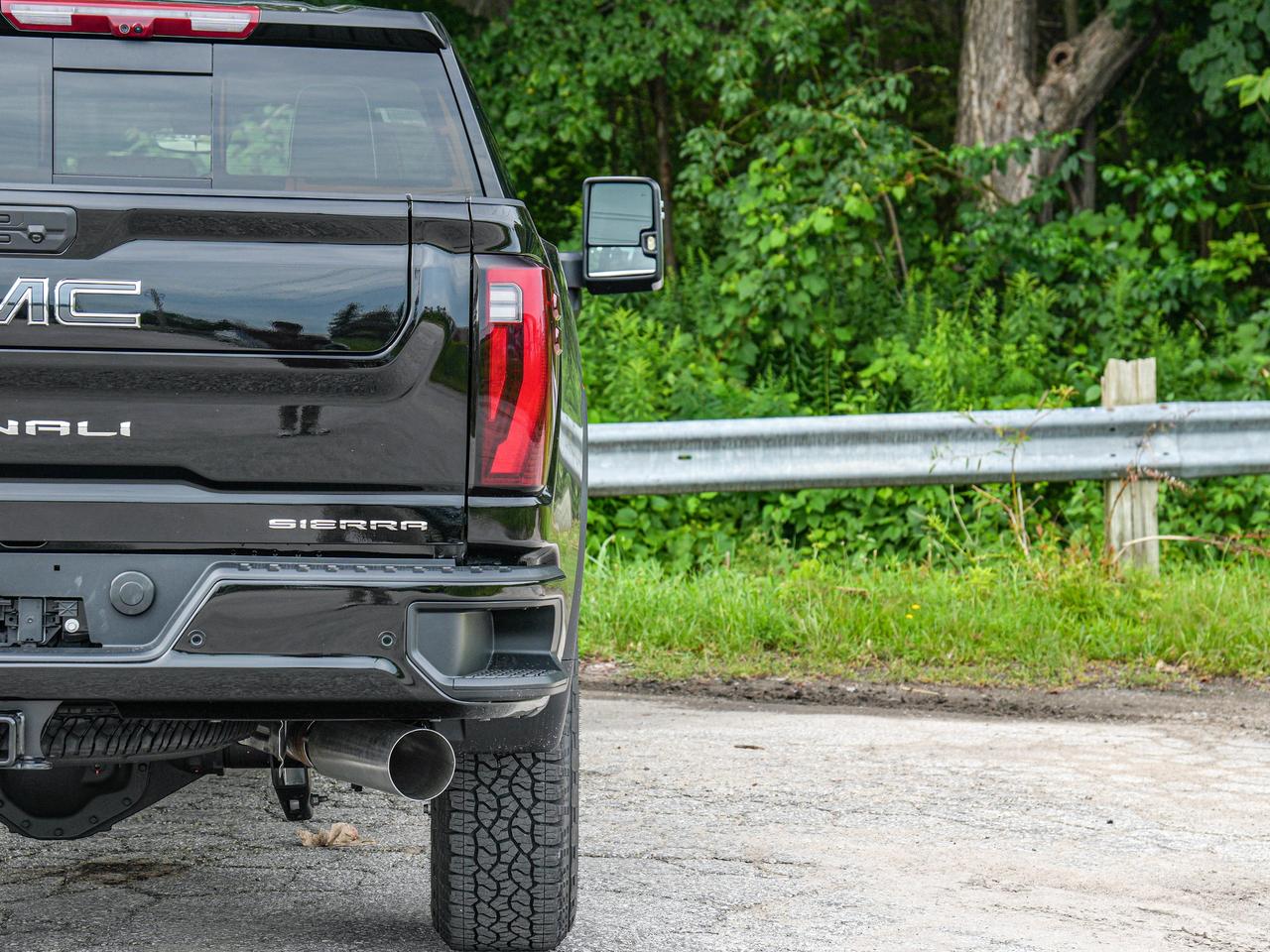 2026 GMC SIERRA 2500HD Denali Ultimate Photo